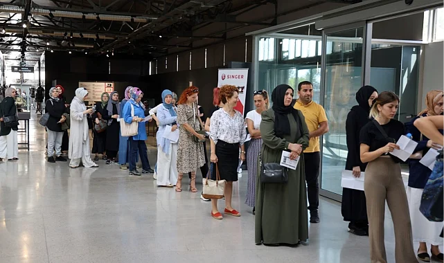 Kocaeli Büyükşehir Konservatuvarı'na girmek için yoğun katılım