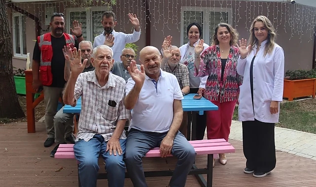 Kocaeli'de Alzheimer Yaşam Evi umut oluyor