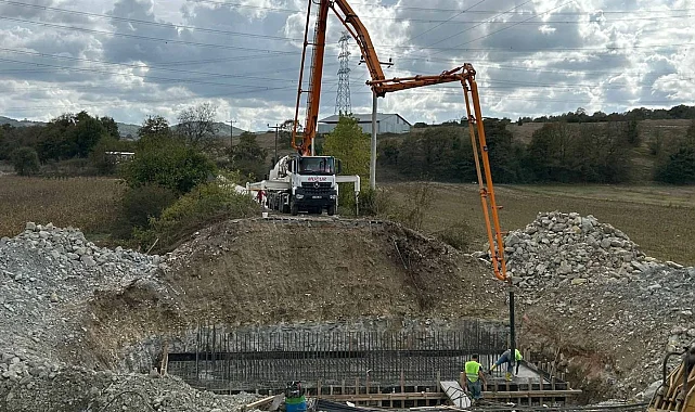 Tatarahmet köprüsünde temel betonu döküldü