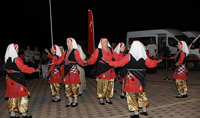Tirilye 102'nci kurtuluş yılını kutladı