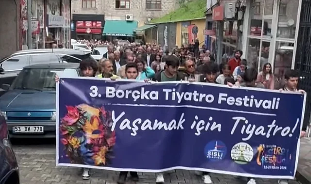 Artvin Borçka'da Tiyatro Festivali ile üçüncü buluşma