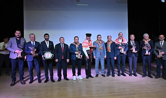 Başkan Uysal, 'Ayağa kalkmamız lazım'