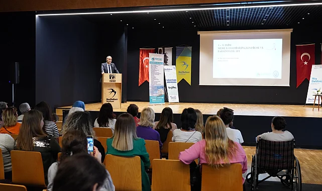 Beylikdüzü'nde meme kanseri farkındalık semineri