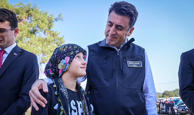 Bilecik'te çiftçiye marul fidesi dağıtıldı