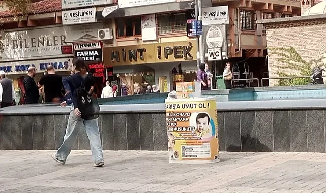 Bursa'da her 100 metrede bir kurulan SMA'lı bebek standları göze çarpıyor