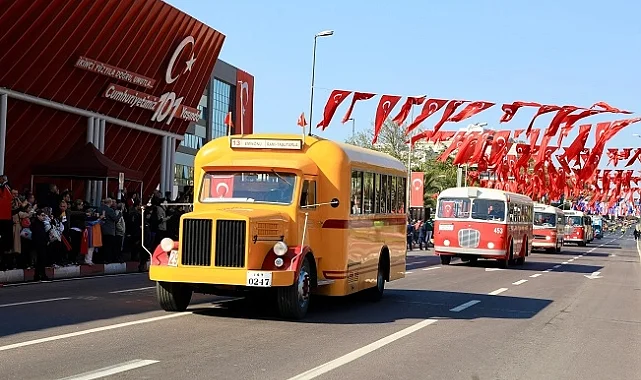 İETT'den nostaljik kortej