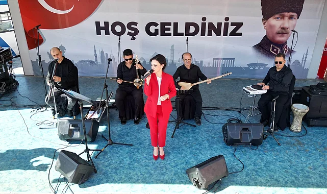 Keçiören'de kursiyerler "Eğitime Merhaba" dedi
