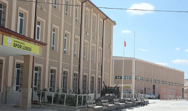 Lisede korkunç olay! Bakanlıktan açıklama geldi