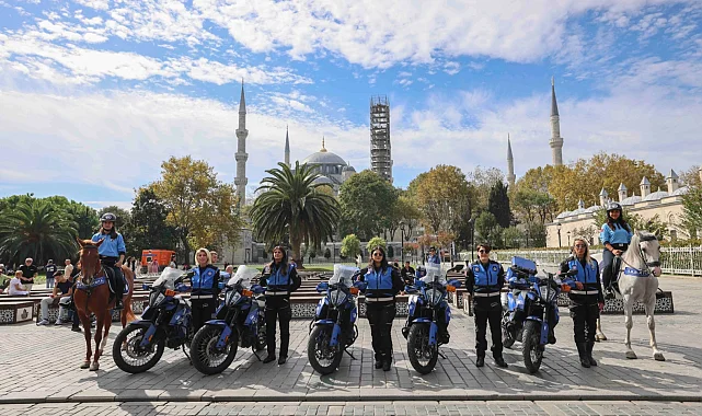 Motosikletli ve atlı kadın zabıtalar görevde