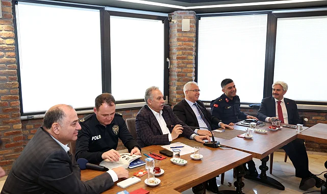 "Muhtarlarımıza en iyi hizmeti sunan belediye"