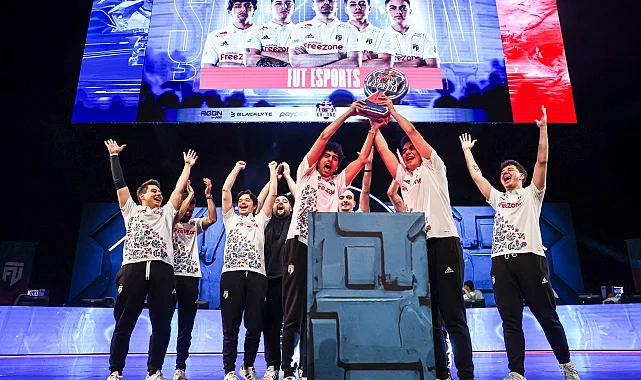 Red Bull Home Ground Türkiye Finali'ni FUT Esports kazandı
