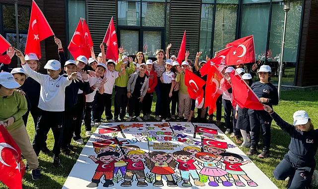 Sakarya Büyükşehir SGM'de Cumhuriyet coşkusu