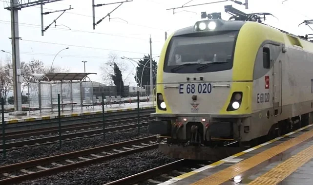 Sakarya'da Ada ekspresi yolcularını Arifiye'ye ücretsiz taşıyacak