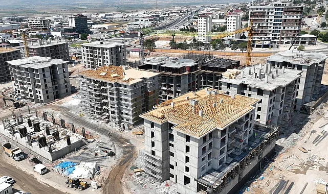 Kahramanmaraş'ın zemin raporu tamamlandı... Bakan Kurum, bilimsel raporu paylaştı