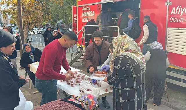 Manisa'da şehit Jandarma Uzman Çavuş için pilav hayrı