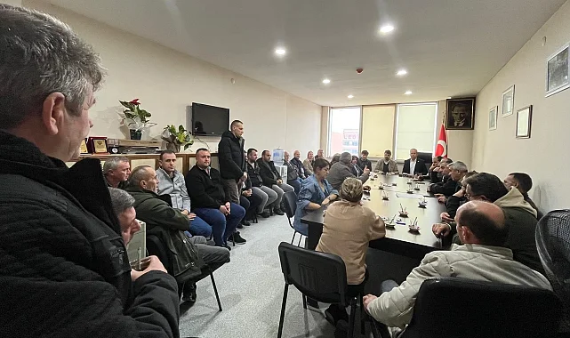 AK Parti yönetimi muhtarları ziyaret etti