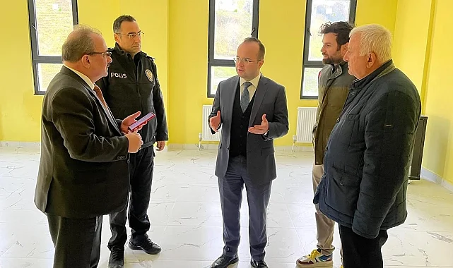 Artvin Hopa'da Kaymakam Arslantürk'ten okul inşaatına inceleme