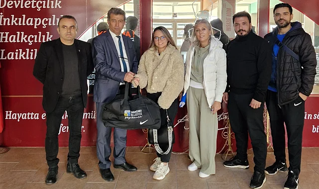 Bursa Karacabey'den okullara spor desteği devam ediyor