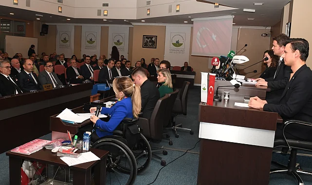 Bursa Osmangazi'de yılın son meclis toplantısı yapıldı... Osmangazi'de kreş sayıları artırılacak