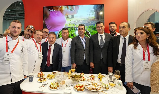 İzmir Fuarı'nda Manisa Standı Büyük İlgi Gördü