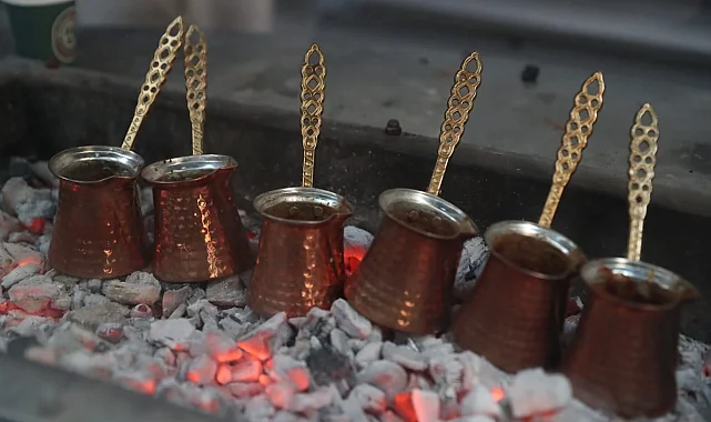 İzmit UNESCO Türk Kahvesi geleneğini sürdürüyor