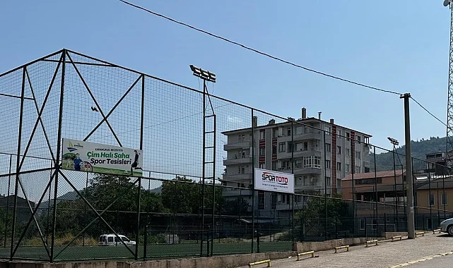 Kocaeli Büyükşehir Karamürsel Ereğli Spor Tesisini yeniliyor