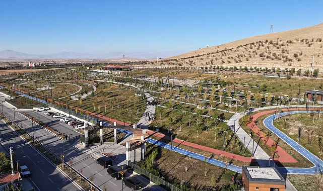 Konya'nın en büyük Millet Bahçesi Ereğli'de hayata geçti