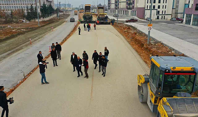 Malatya'da Saray Bosna Caddesi konforlu hale geliyor
