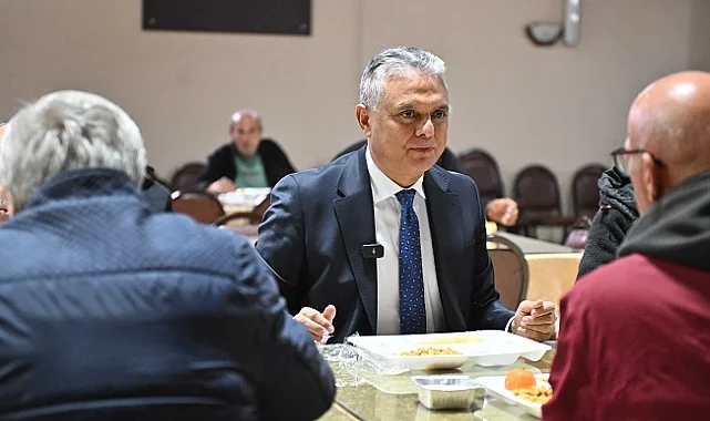 Muratpaşa'da dayanışma sofrası büyüyor