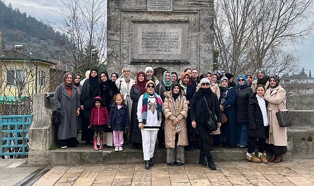 Edebiyat mirasını yaşatanlar Sakarya'nın tarihini ve güzelliklerini keşfetti