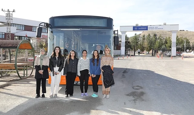 Gaziantep Nizip'in derdini Fatma Şahin çözdü