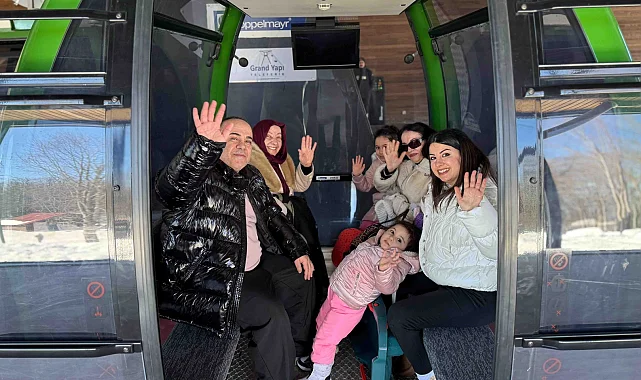 Kartepe Teleferiği'nde tatil yoğunluğu