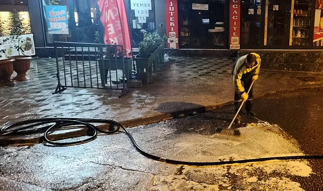 Kocaeli İzmit'te 116 bin ton çöp toplandı