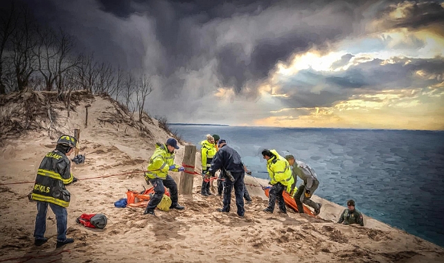 Michigan'da manzara keyfi kabusa dönebilir! Kurtarma hizmeti 3 bin dolara mal olabiliyor!