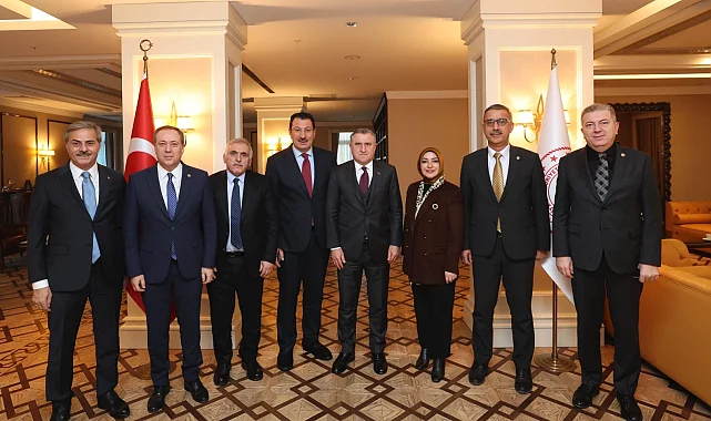 Sakarya heyetinden Bakan Bak'a ziyaret