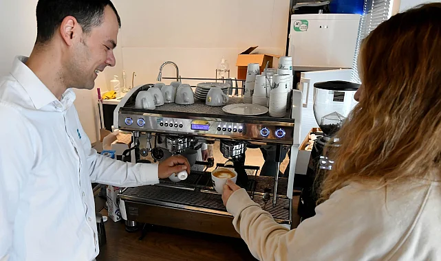 Antalya Muratpaşa'da kahve tutkunları için 'Barista Eğitimi'