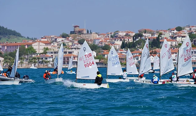 Ayvalık TYF yelken ligi 3. Ayak Yarışları'na ev sahipliği yapıyor