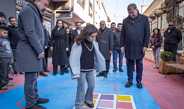 Başkan Tugay Güzel İzmir Hareketi'ni başlattı