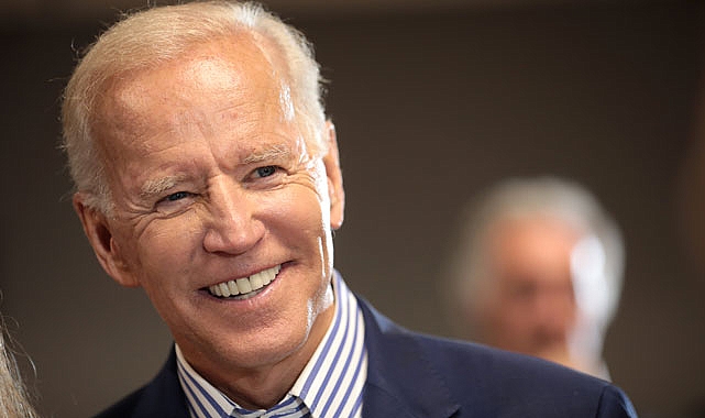 Biden görev süresinin üçte birini izinle geçirdi