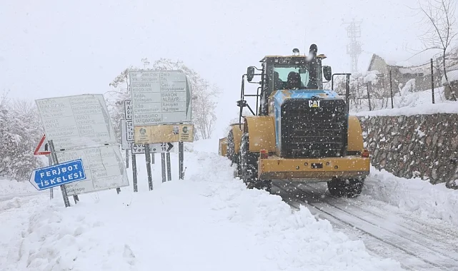 Diyarbakır'da 439 kilometre yol ulaşıma açıldı