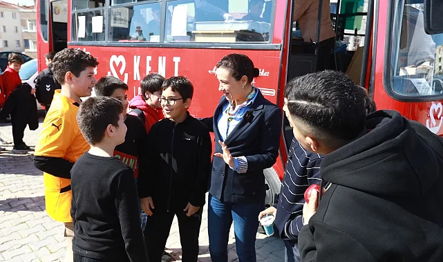 Efes Selçuk'ta öğrenciler mutlu! Kent Lokantası Öğrenci Otobüsünde yemek 10 TL!