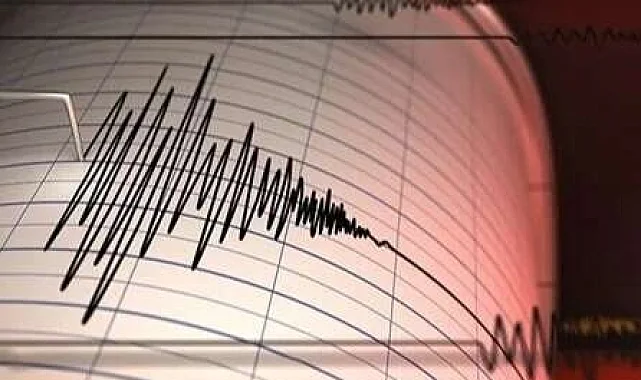 Ege'de deprem fırtınası sürüyor