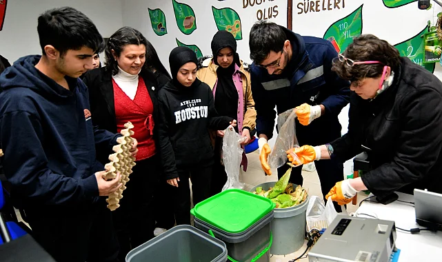 İzmir Bornova'da gençler için sürdürülebilir gelecek eğitimi