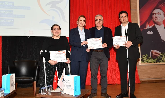 İzmir Çiğli'de "Engelsiz Yaşam Forumu" gerçekleştirildi