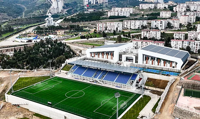 İzmir Karabağlar'a dev spor kompleksi