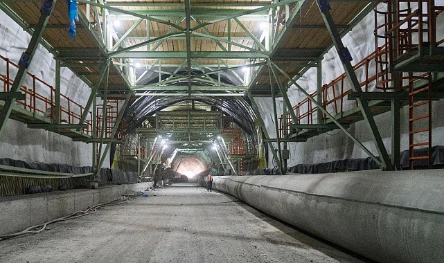 İzmir'deki o tünelde ışığa 210 metre kaldı 