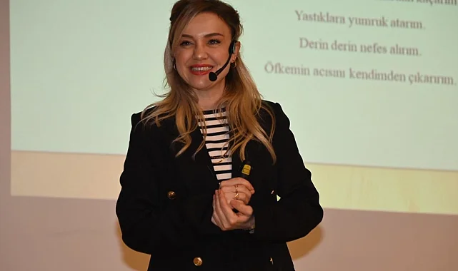 Manisa Büyükşehir'de personeline 'Öfke Kontrolü Eğitimi'