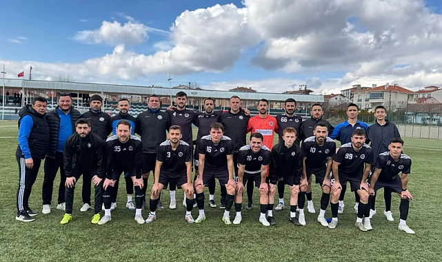 Pazaryerispor bu hafta da liderliğini korudu