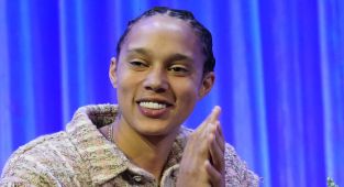 Terrified Brittany Griner flees hotel after finding threatening note