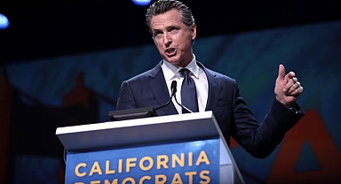 Trump ile Newsom arasında California orman yangını tartışması: Sorumluluk kimde?